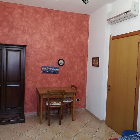 Casa Vacanze Rose E Fiori Sardegna Сан-Віто Екстер'єр фото